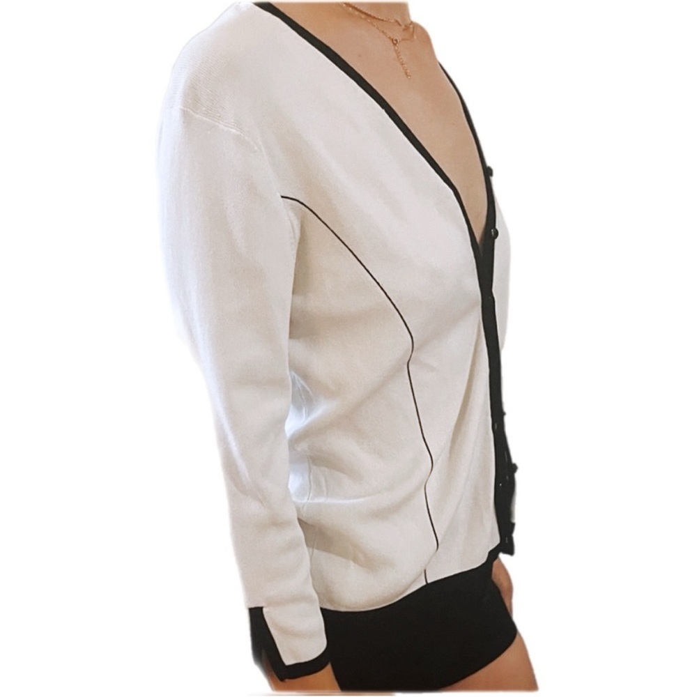 Vintage Shego’s White + Black Trim 3/4 Sleeve V Neck Cardigan Sweater Fit S M L - Picture 5 of 16